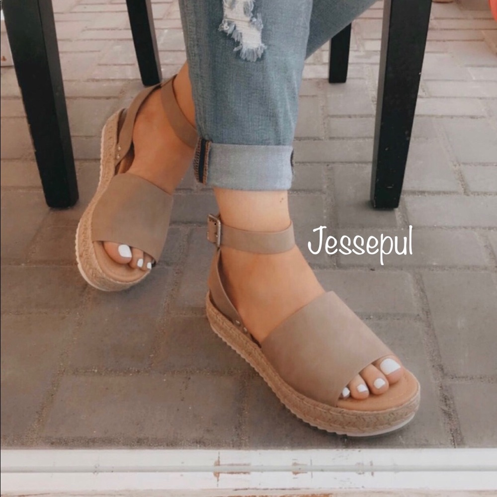 SIZE 10 “Amelia” Taupe Espadrille Wedge Sandals - Picture 3 of 7